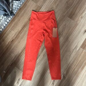NWT Girlfriend Collective Orange Leggings Size Small